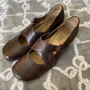 Josef Seibel brown dress shoe Mary Jane size 39